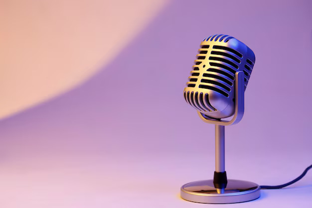retro-microphone